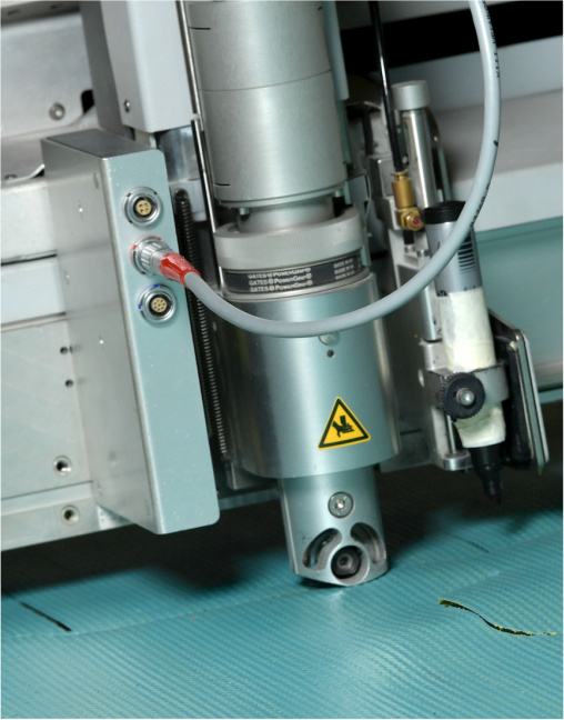 Decoupe a2j composites